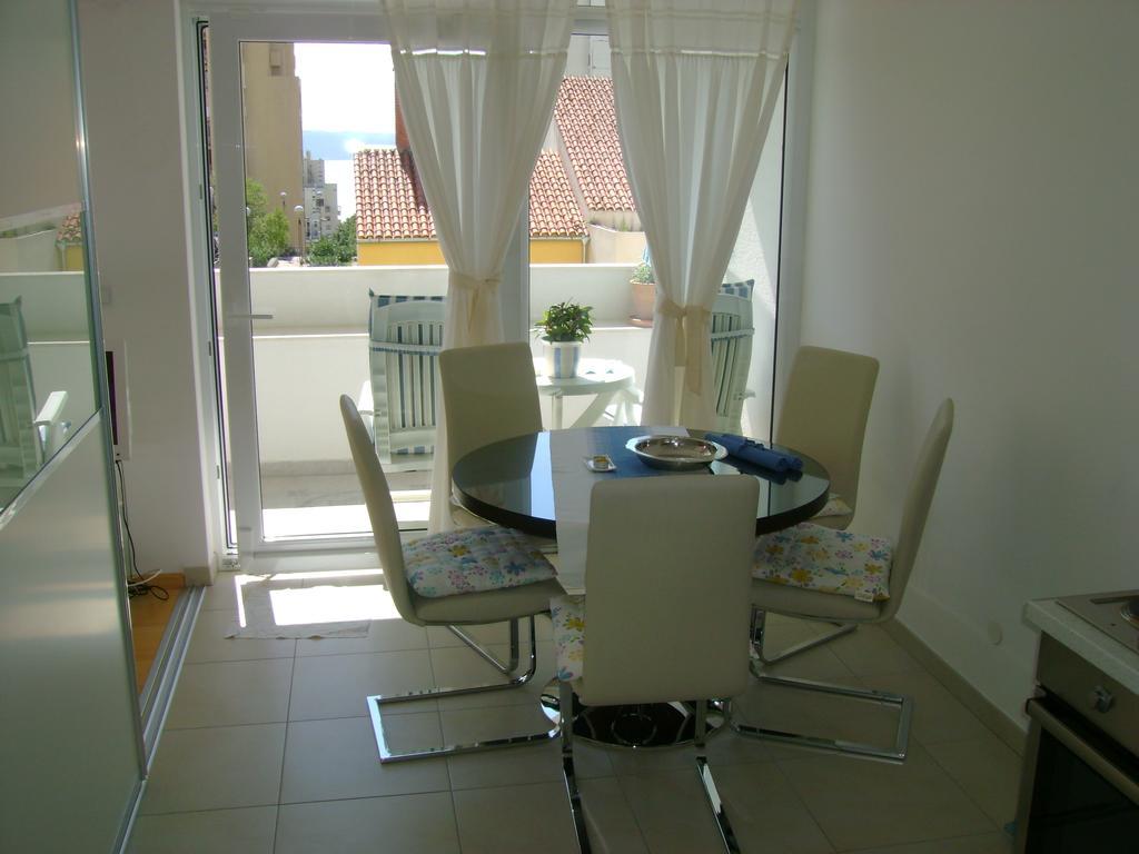Apartment Small Pearl Split Szoba fotó