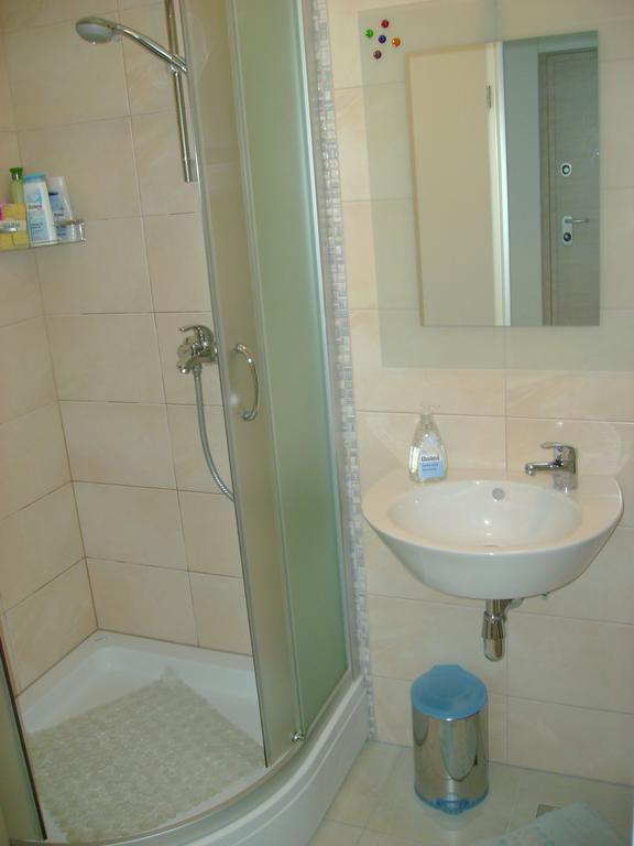 Apartment Small Pearl Split Szoba fotó